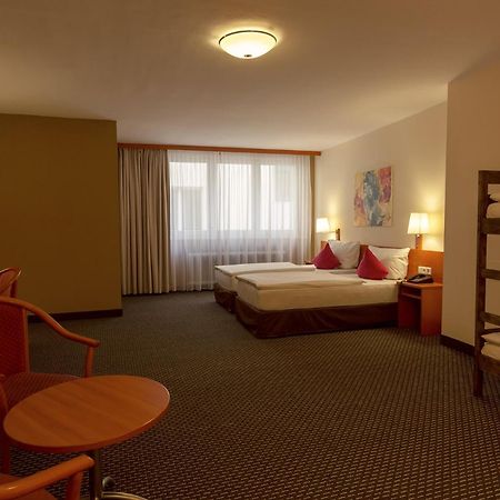 Central Hotel Loewen Фелдкирх Стая снимка